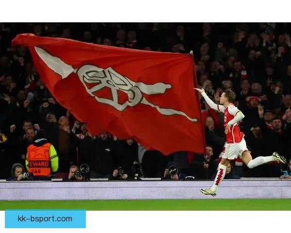 欧冠阿森纳主场未能取胜遗憾无缘下一轮赛事